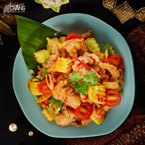 Chân Gà Rút Xương Xốt Thái